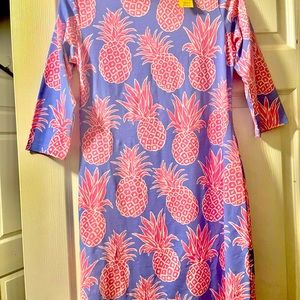 Woman’s dress pastel colors